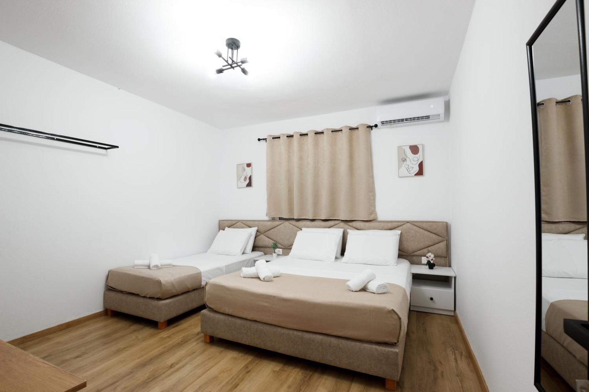 Vila Agimi 65 Gjirokastër 외부 사진
