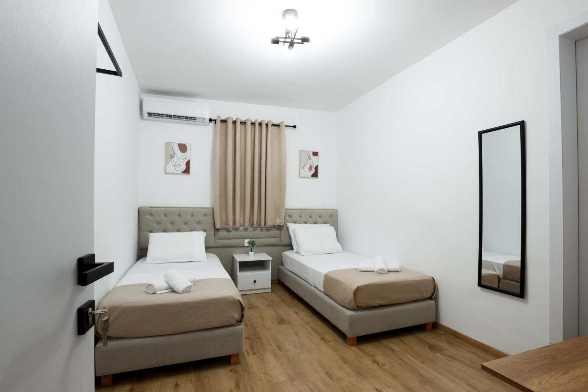 Vila Agimi 65 Gjirokastër 외부 사진